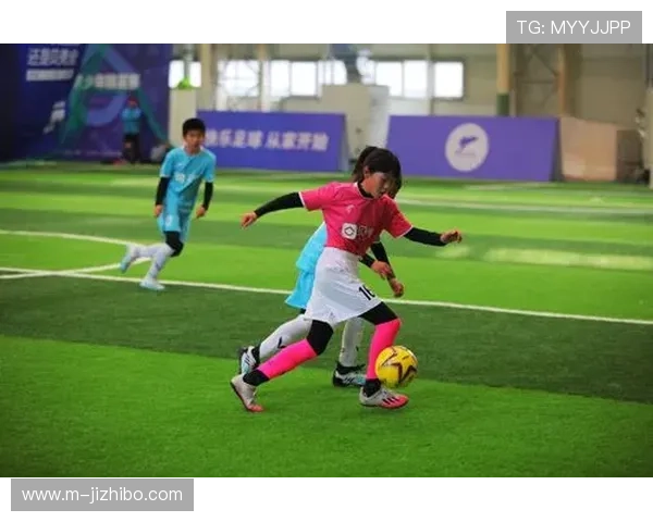 法布雷加斯助力青训教材编写 以实际行动推动青少年足球教育发展