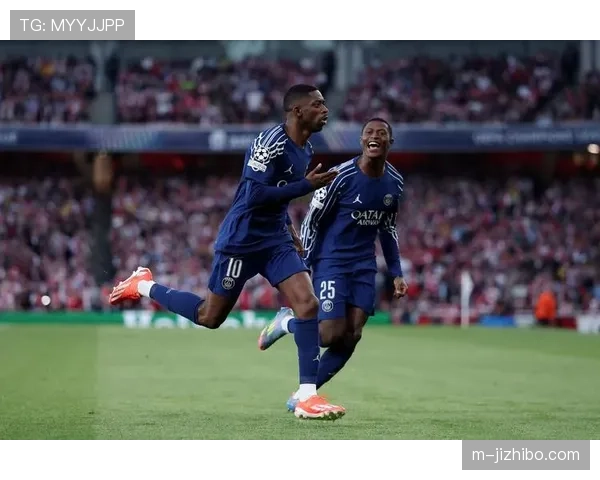 恩里克盛赞登贝莱进球如PlayStation，强调防守需改进