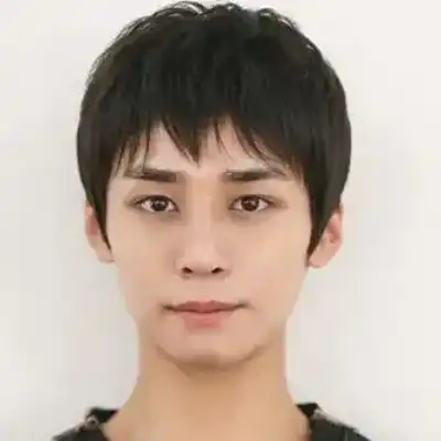 孔旭蔚